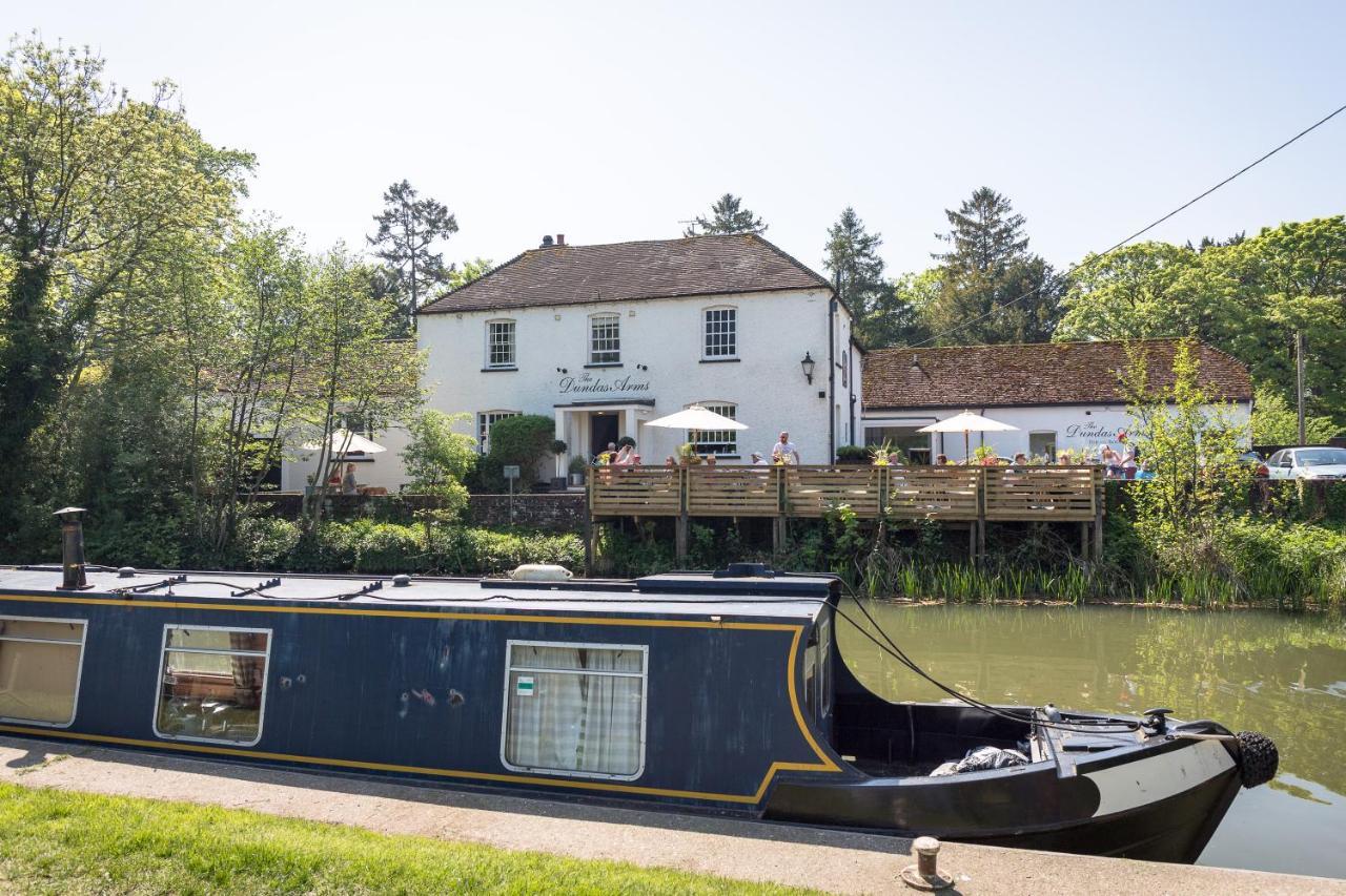 The Dundas Arms Kintbury Buitenkant foto