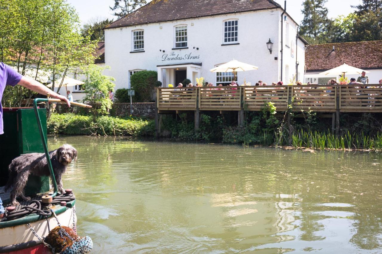 The Dundas Arms Kintbury Buitenkant foto